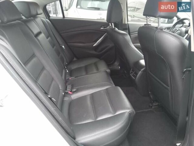 Сірий Мазда 6, об'ємом двигуна 2.19 л та пробігом 144 тис. км за 13900 $, фото 17 на Automoto.ua