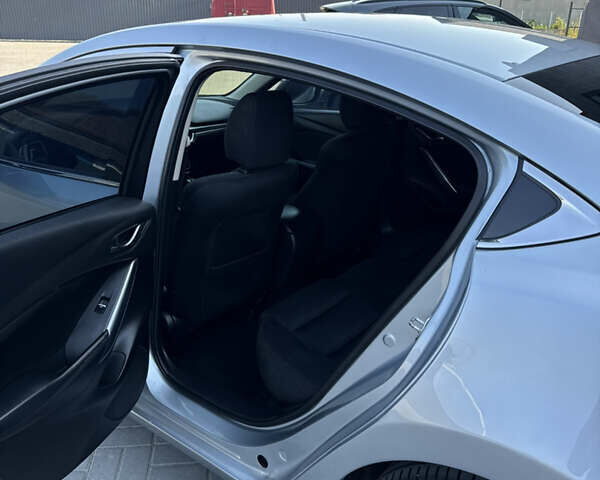 Сірий Мазда 6, об'ємом двигуна 2.49 л та пробігом 242 тис. км за 10200 $, фото 45 на Automoto.ua