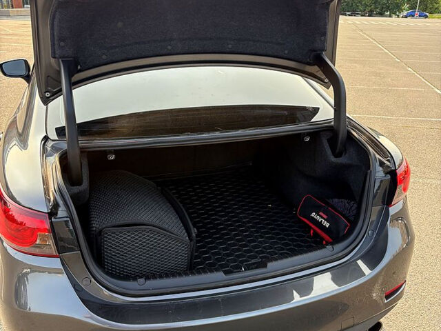 Сірий Мазда 6, об'ємом двигуна 2.5 л та пробігом 145 тис. км за 14000 $, фото 6 на Automoto.ua