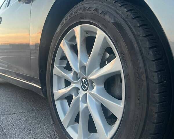 Сірий Мазда 6, об'ємом двигуна 2.49 л та пробігом 192 тис. км за 13800 $, фото 13 на Automoto.ua