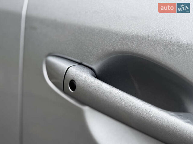 Серый Мазда 6, объемом двигателя 2.49 л и пробегом 147 тыс. км за 12800 $, фото 24 на Automoto.ua