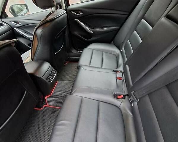 Серый Мазда 6, объемом двигателя 2.49 л и пробегом 176 тыс. км за 13600 $, фото 9 на Automoto.ua