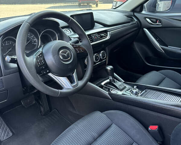 Сірий Мазда 6, об'ємом двигуна 2.49 л та пробігом 242 тис. км за 10200 $, фото 30 на Automoto.ua