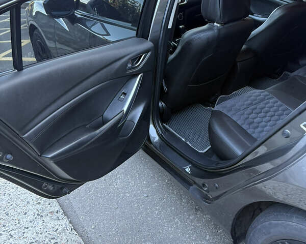 Сірий Мазда 6, об'ємом двигуна 2.49 л та пробігом 150 тис. км за 14000 $, фото 15 на Automoto.ua