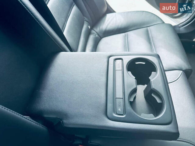 Серый Мазда 6, объемом двигателя 2.2 л и пробегом 140 тыс. км за 15750 $, фото 10 на Automoto.ua