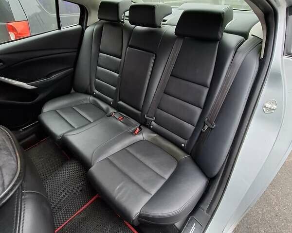 Серый Мазда 6, объемом двигателя 2.49 л и пробегом 176 тыс. км за 13600 $, фото 10 на Automoto.ua