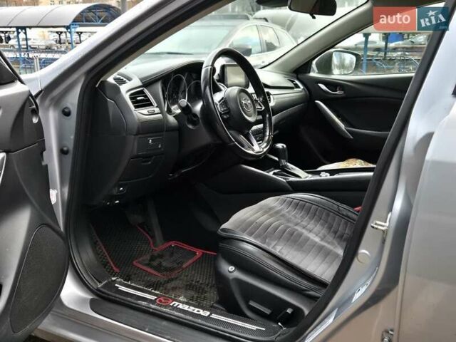 Серый Мазда 6, объемом двигателя 2.5 л и пробегом 172 тыс. км за 13500 $, фото 7 на Automoto.ua