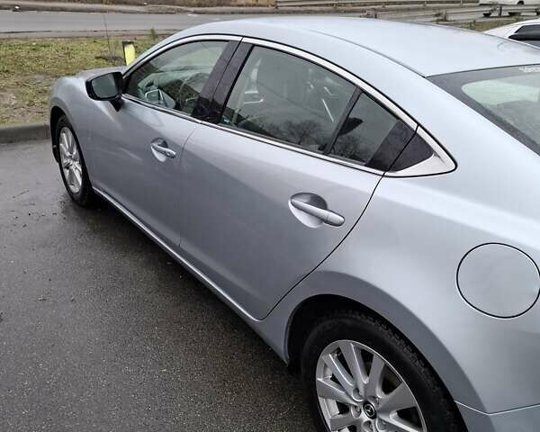 Серый Мазда 6, объемом двигателя 2.49 л и пробегом 176 тыс. км за 13600 $, фото 4 на Automoto.ua