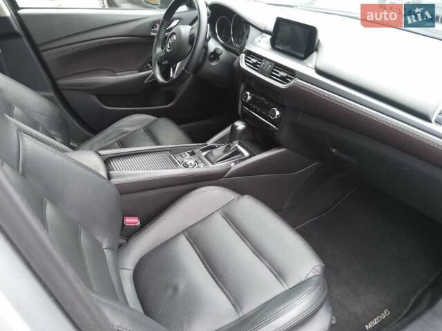 Сірий Мазда 6, об'ємом двигуна 2.19 л та пробігом 144 тис. км за 13900 $, фото 20 на Automoto.ua