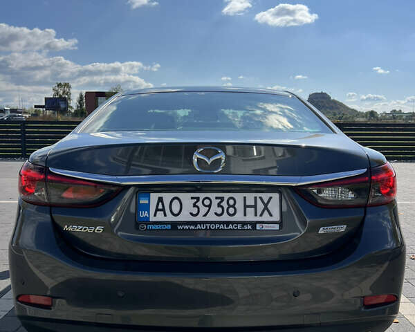 Сірий Мазда 6, об'ємом двигуна 2.19 л та пробігом 212 тис. км за 15000 $, фото 5 на Automoto.ua