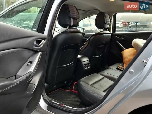 Серый Мазда 6, объемом двигателя 2.5 л и пробегом 172 тыс. км за 13500 $, фото 14 на Automoto.ua