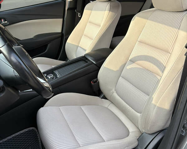 Сірий Мазда 6, об'ємом двигуна 2.49 л та пробігом 150 тис. км за 14000 $, фото 8 на Automoto.ua