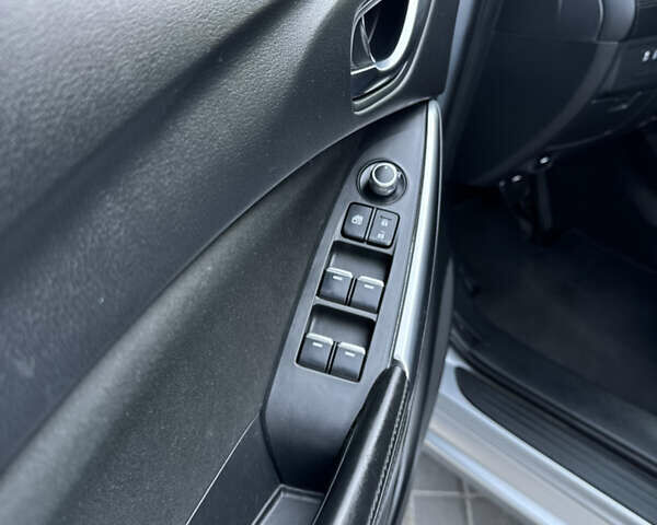 Сірий Мазда 6, об'ємом двигуна 2.49 л та пробігом 242 тис. км за 10200 $, фото 34 на Automoto.ua