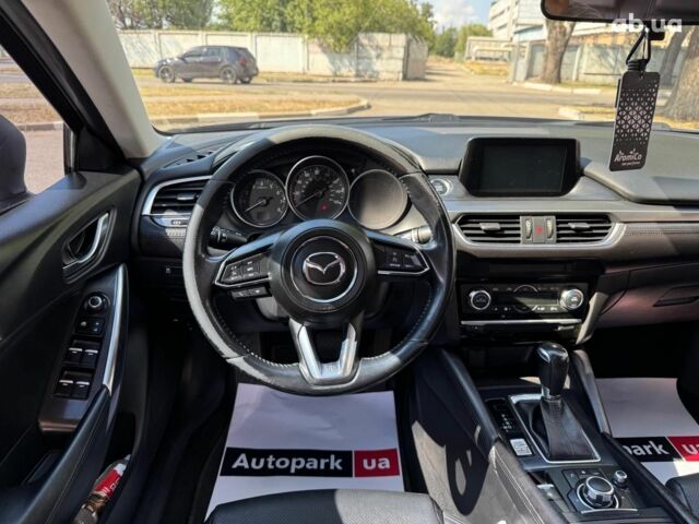 Серый Мазда 6, объемом двигателя 2.5 л и пробегом 182 тыс. км за 13440 $, фото 15 на Automoto.ua