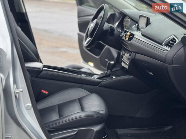 Серый Мазда 6, объемом двигателя 2.49 л и пробегом 147 тыс. км за 12800 $, фото 55 на Automoto.ua