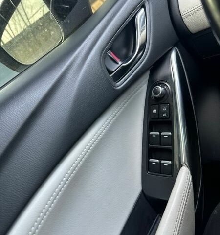 Серый Мазда 6, объемом двигателя 2.49 л и пробегом 191 тыс. км за 16980 $, фото 4 на Automoto.ua