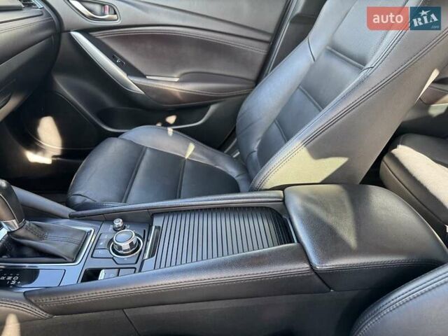 Серый Мазда 6, объемом двигателя 2.19 л и пробегом 215 тыс. км за 16800 $, фото 36 на Automoto.ua