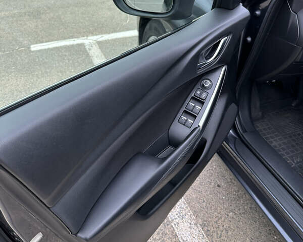 Сірий Мазда 6, об'ємом двигуна 2 л та пробігом 171 тис. км за 16000 $, фото 6 на Automoto.ua