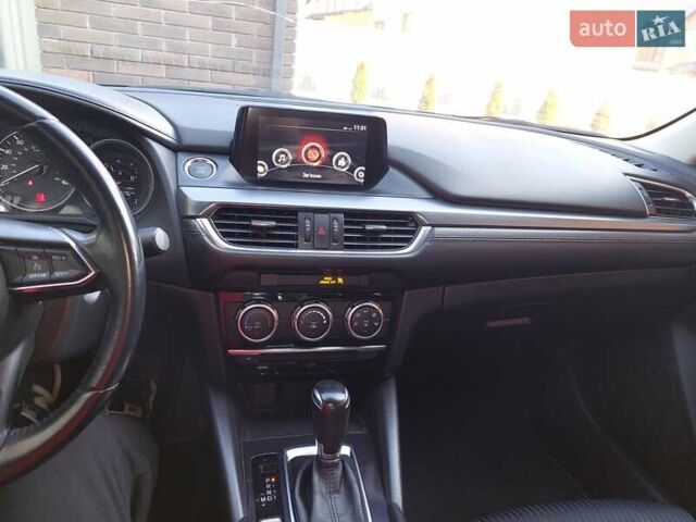 Серый Мазда 6, объемом двигателя 2.49 л и пробегом 220 тыс. км за 14600 $, фото 1 на Automoto.ua