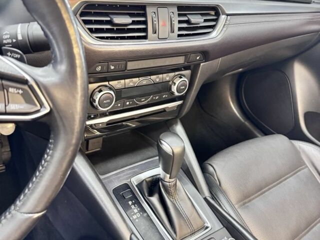 Серый Мазда 6, объемом двигателя 2.2 л и пробегом 107 тыс. км за 17100 $, фото 6 на Automoto.ua