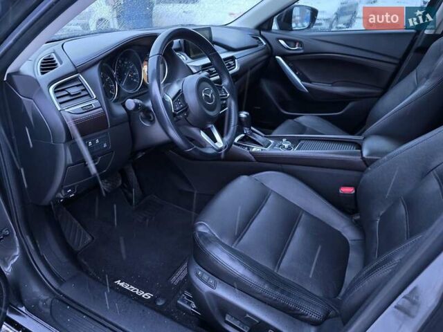 Серый Мазда 6, объемом двигателя 2.5 л и пробегом 72 тыс. км за 16800 $, фото 10 на Automoto.ua