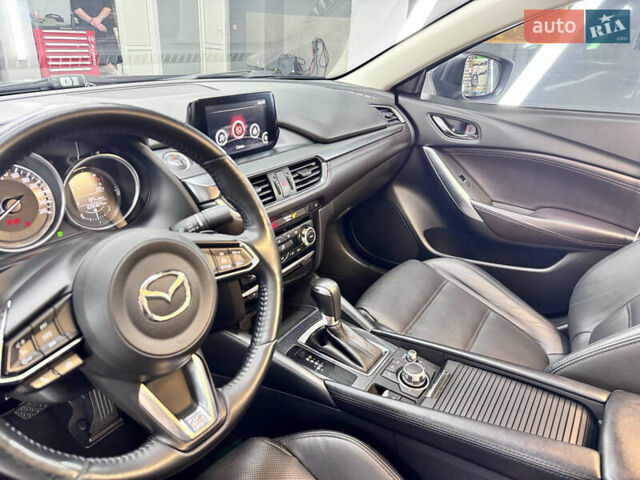 Сірий Мазда 6, об'ємом двигуна 2.19 л та пробігом 110 тис. км за 17100 $, фото 9 на Automoto.ua