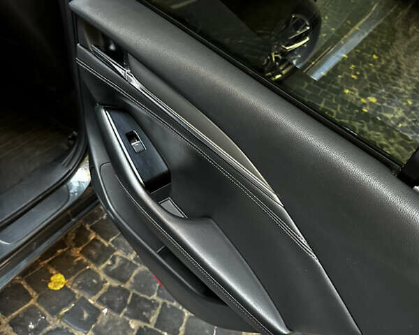 Серый Мазда 6, объемом двигателя 2.49 л и пробегом 93 тыс. км за 16300 $, фото 9 на Automoto.ua