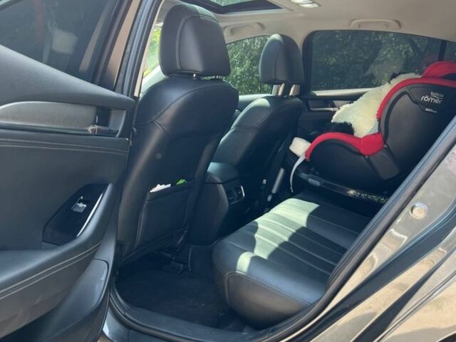 Серый Мазда 6, объемом двигателя 2.5 л и пробегом 80 тыс. км за 17700 $, фото 5 на Automoto.ua