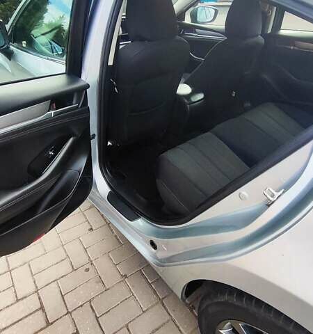 Серый Мазда 6, объемом двигателя 2.49 л и пробегом 199 тыс. км за 15000 $, фото 4 на Automoto.ua