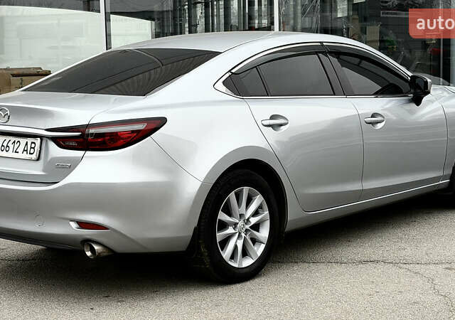 Серый Мазда 6, объемом двигателя 2.49 л и пробегом 71 тыс. км за 18500 $, фото 6 на Automoto.ua