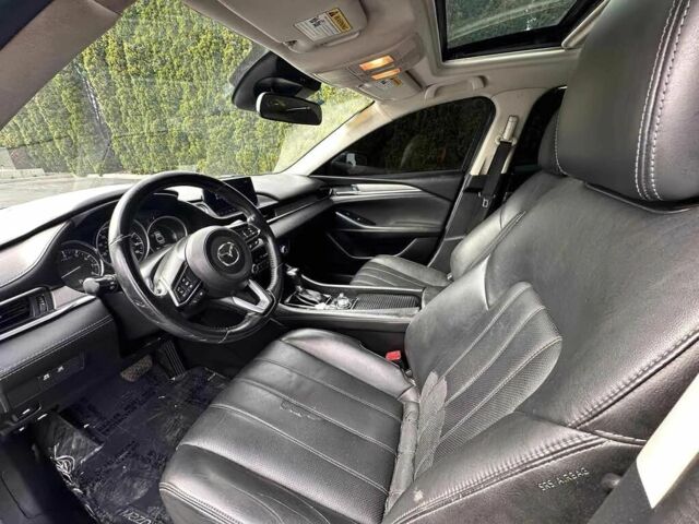 Серый Мазда 6, объемом двигателя 2.5 л и пробегом 71 тыс. км за 267 $, фото 15 на Automoto.ua