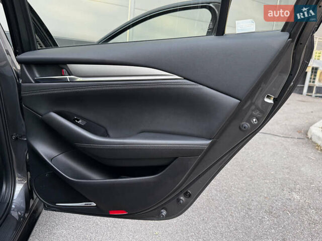 Сірий Мазда 6, об'ємом двигуна 2.5 л та пробігом 59 тис. км за 18800 $, фото 13 на Automoto.ua