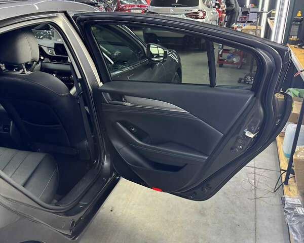 Сірий Мазда 6, об'ємом двигуна 2 л та пробігом 130 тис. км за 16900 $, фото 26 на Automoto.ua