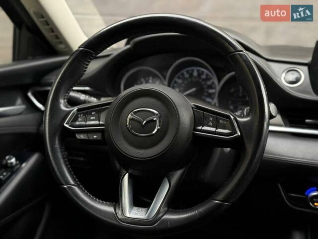 Серый Мазда 6, объемом двигателя 2.49 л и пробегом 202 тыс. км за 14999 $, фото 18 на Automoto.ua