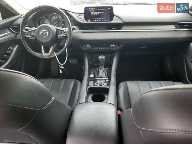 Серый Мазда 6, объемом двигателя 2.49 л и пробегом 70 тыс. км за 2800 $, фото 7 на Automoto.ua