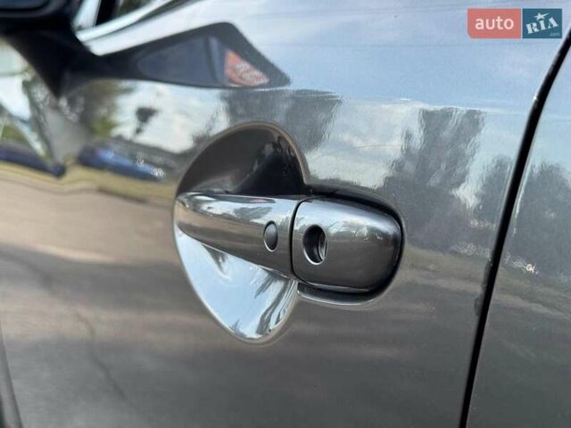 Сірий Мазда 6, об'ємом двигуна 2.5 л та пробігом 110 тис. км за 17490 $, фото 12 на Automoto.ua