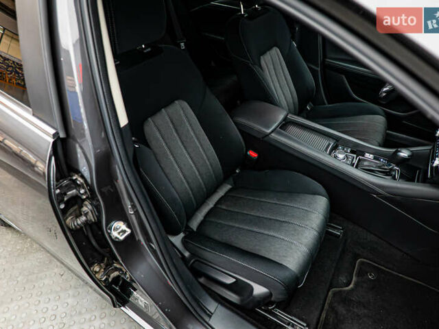 Сірий Мазда 6, об'ємом двигуна 2 л та пробігом 53 тис. км за 20260 $, фото 20 на Automoto.ua