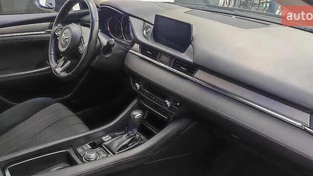 Сірий Мазда 6, об'ємом двигуна 2 л та пробігом 60 тис. км за 21800 $, фото 9 на Automoto.ua
