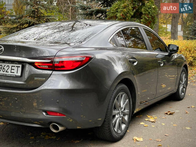 Сірий Мазда 6, об'ємом двигуна 2 л та пробігом 92 тис. км за 20800 $, фото 13 на Automoto.ua