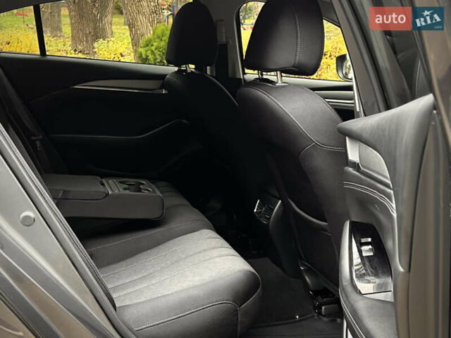 Сірий Мазда 6, об'ємом двигуна 2 л та пробігом 92 тис. км за 20800 $, фото 28 на Automoto.ua