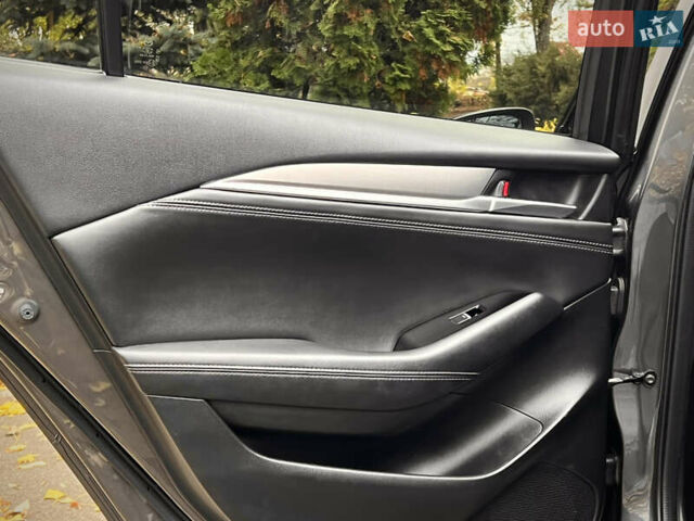 Сірий Мазда 6, об'ємом двигуна 2 л та пробігом 92 тис. км за 20800 $, фото 22 на Automoto.ua