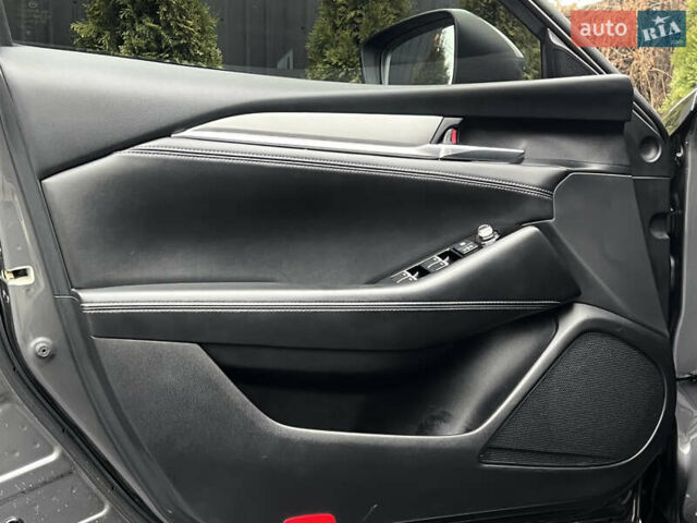 Сірий Мазда 6, об'ємом двигуна 2 л та пробігом 92 тис. км за 19600 $, фото 13 на Automoto.ua