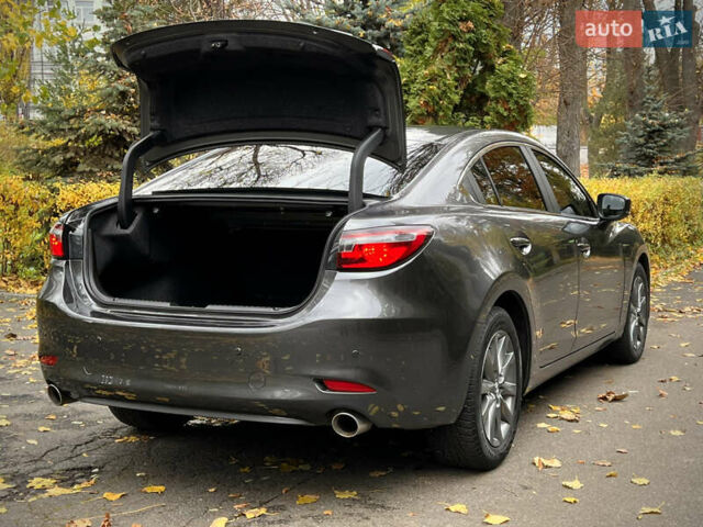 Сірий Мазда 6, об'ємом двигуна 2 л та пробігом 92 тис. км за 20800 $, фото 14 на Automoto.ua
