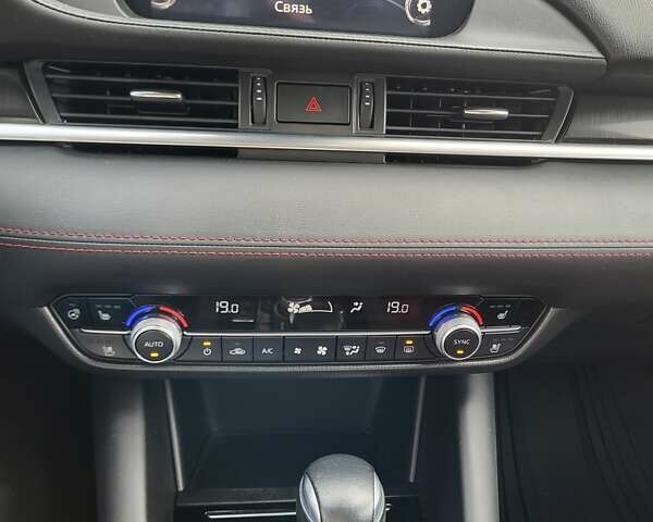 Серый Мазда 6, объемом двигателя 2.49 л и пробегом 41 тыс. км за 29850 $, фото 17 на Automoto.ua