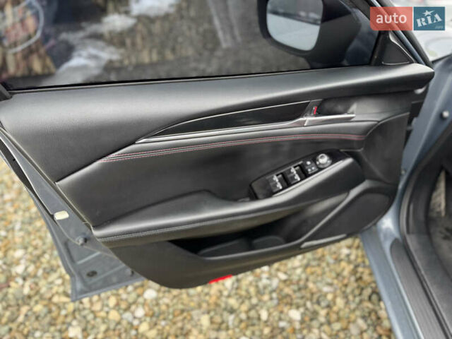 Серый Мазда 6, объемом двигателя 2.49 л и пробегом 99 тыс. км за 19999 $, фото 16 на Automoto.ua