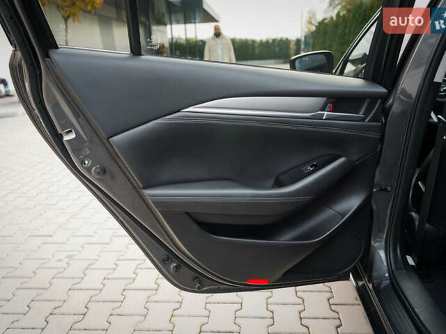 Сірий Мазда 6, об'ємом двигуна 2 л та пробігом 100 тис. км за 22500 $, фото 45 на Automoto.ua