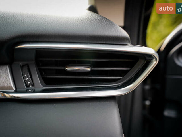 Сірий Мазда 6, об'ємом двигуна 2 л та пробігом 100 тис. км за 22500 $, фото 26 на Automoto.ua