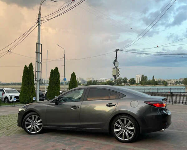 Серый Мазда 6, объемом двигателя 2.49 л и пробегом 67 тыс. км за 20000 $, фото 2 на Automoto.ua