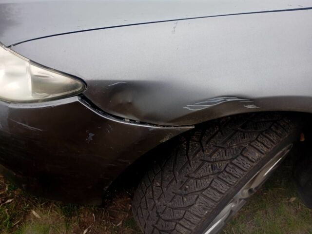 Серый Мазда 6, объемом двигателя 2 л и пробегом 296 тыс. км за 3300 $, фото 7 на Automoto.ua