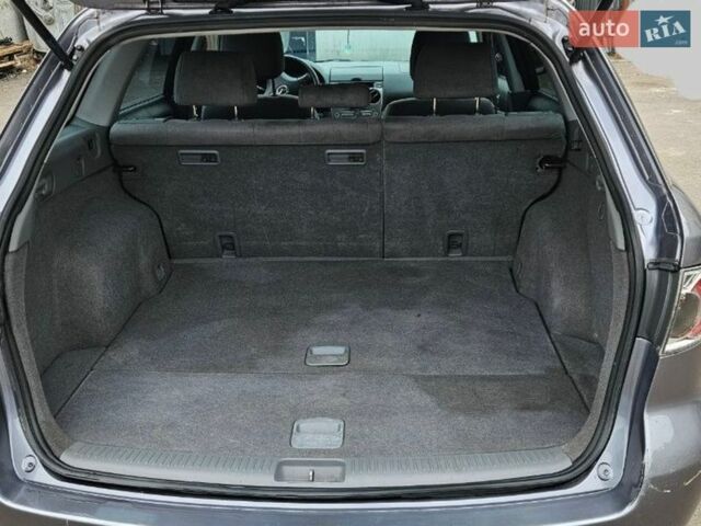 Сірий Мазда 6, об'ємом двигуна 2 л та пробігом 278 тис. км за 3000 $, фото 5 на Automoto.ua